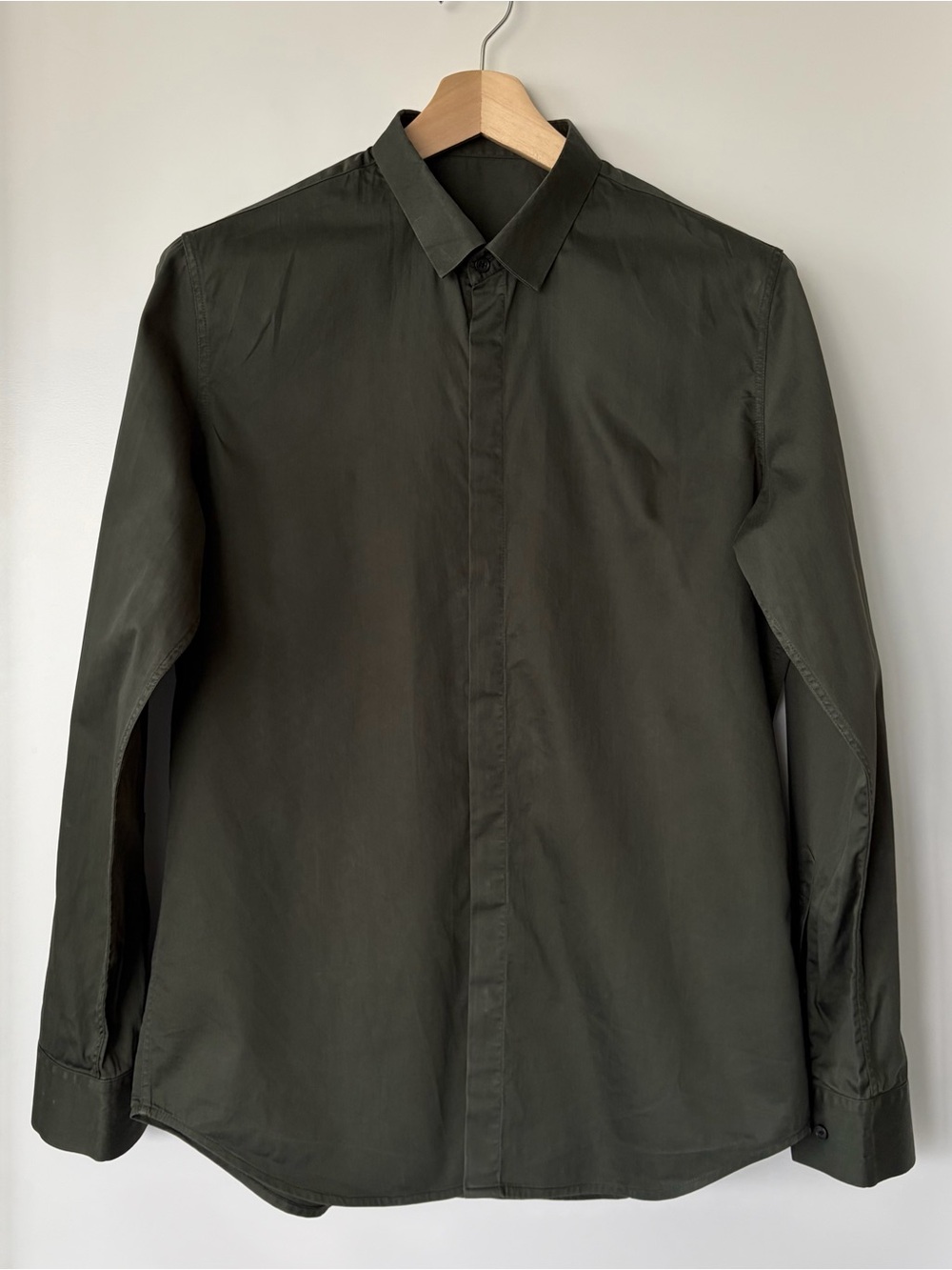 Men's Olive Green Button-Down Dress Shirt